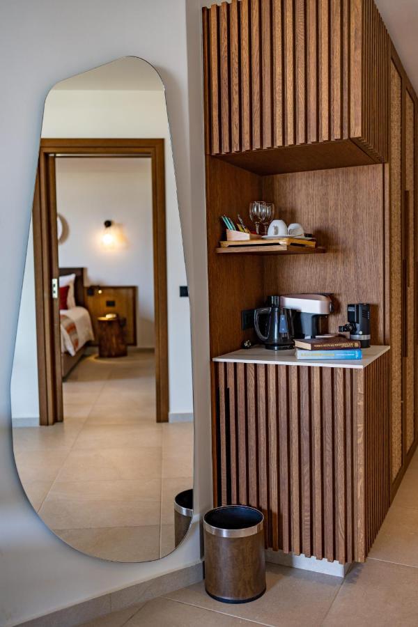 Minos Ambassador Suites & Spa - Adults Only 레팀노 외부 사진