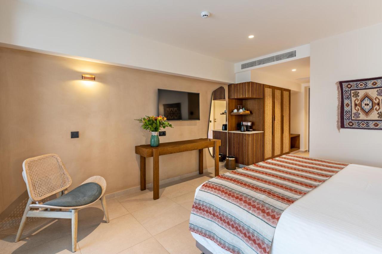 Minos Ambassador Suites & Spa - Adults Only 레팀노 외부 사진