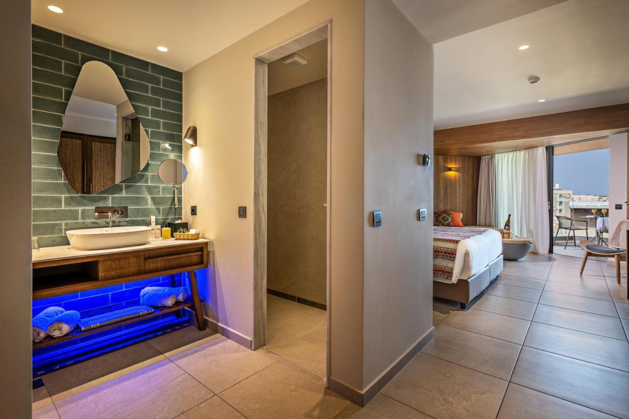Minos Ambassador Suites & Spa - Adults Only 레팀노 외부 사진
