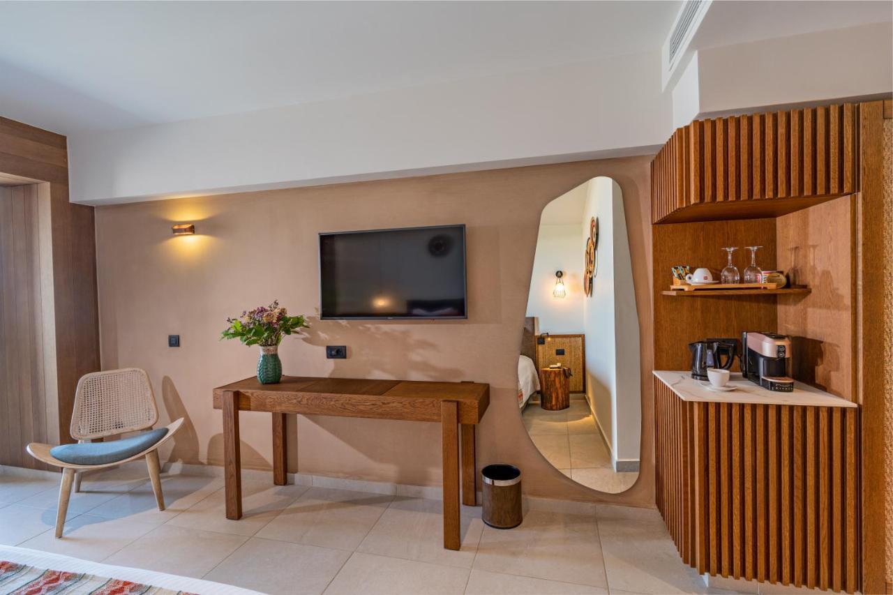 Minos Ambassador Suites & Spa - Adults Only 레팀노 외부 사진