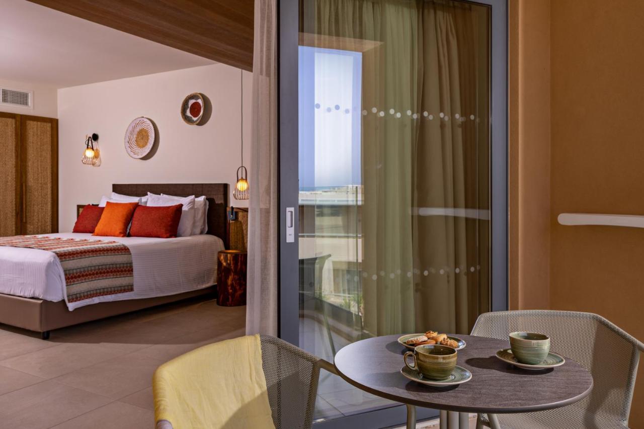 Minos Ambassador Suites & Spa - Adults Only 레팀노 외부 사진